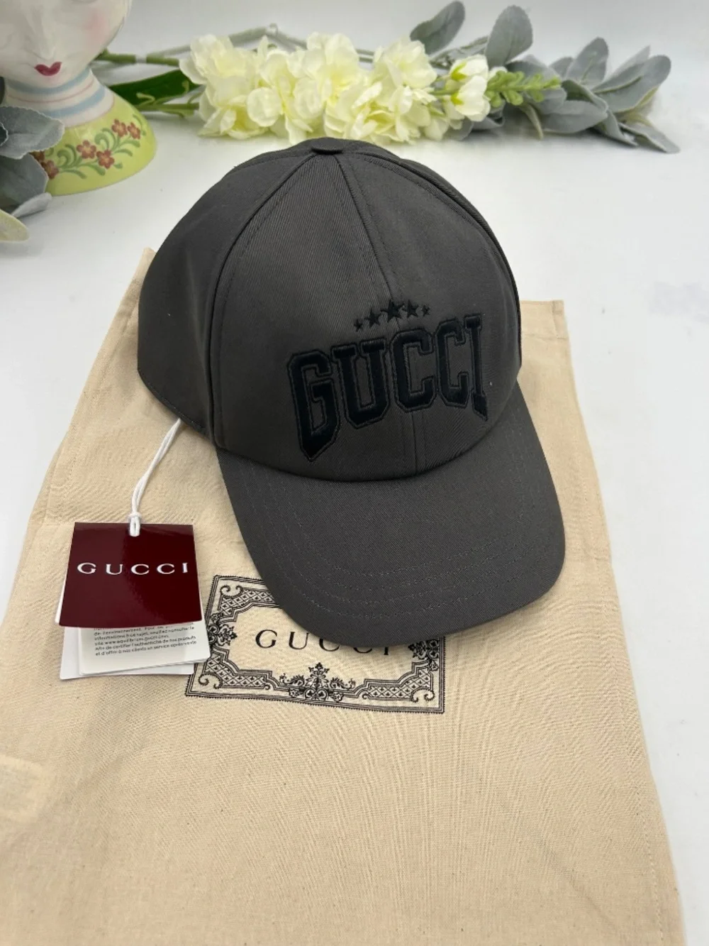 Gucci Cotton Canvas Embroidered Logo Baseball Cap.  Size Medium (adjustable)